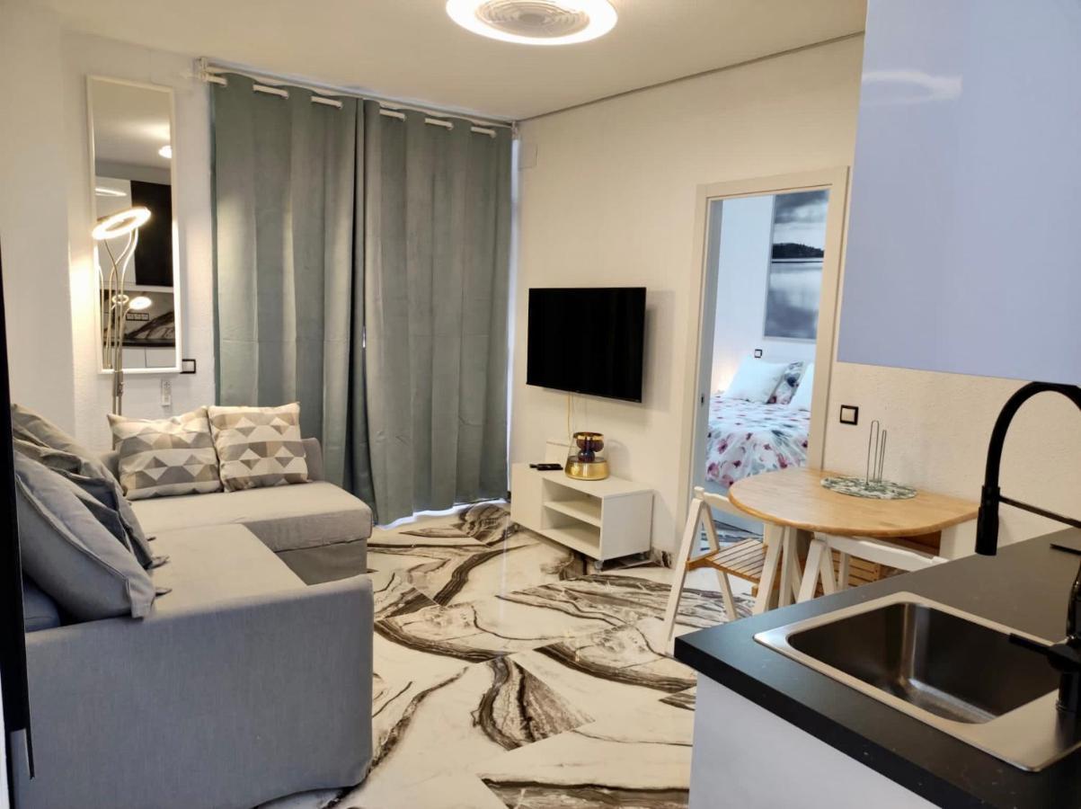 2 Bedrooms Flat + Balcony + Parking At Las Canteras Beach 大加那利岛拉斯帕尔马斯 外观 照片