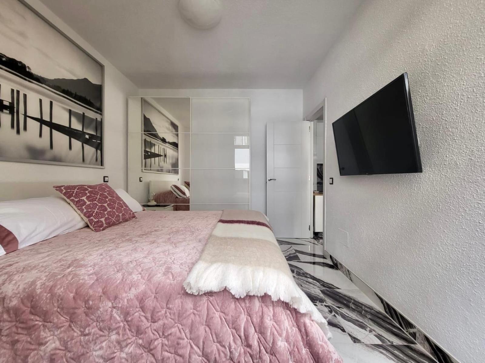 2 Bedrooms Flat + Balcony + Parking At Las Canteras Beach 大加那利岛拉斯帕尔马斯 外观 照片